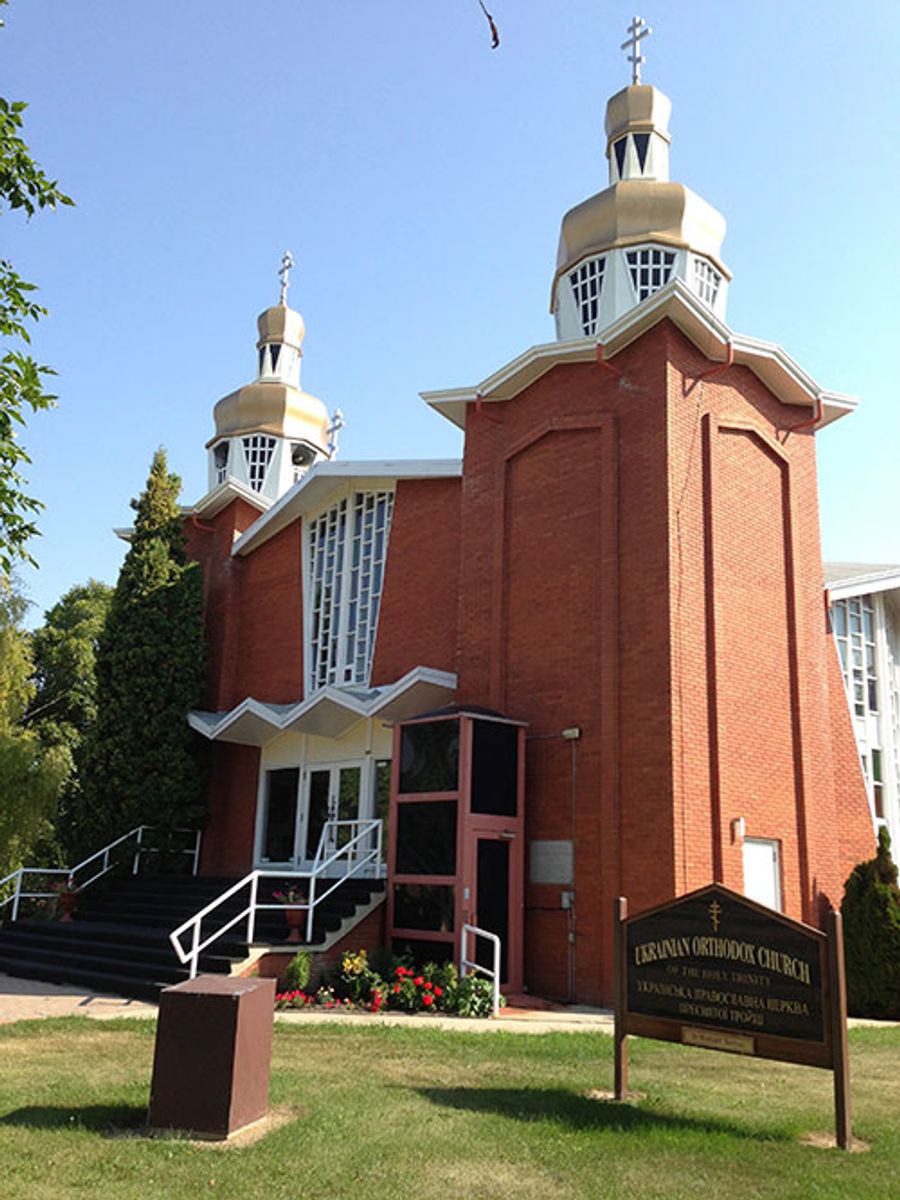 Holy-Trinity-UOC-Church-CanoraSK