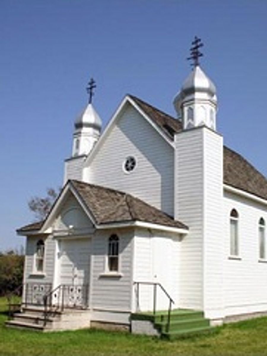 Holy_Transfiguration_Ukr_Orthodox_Church_Menzie_MB