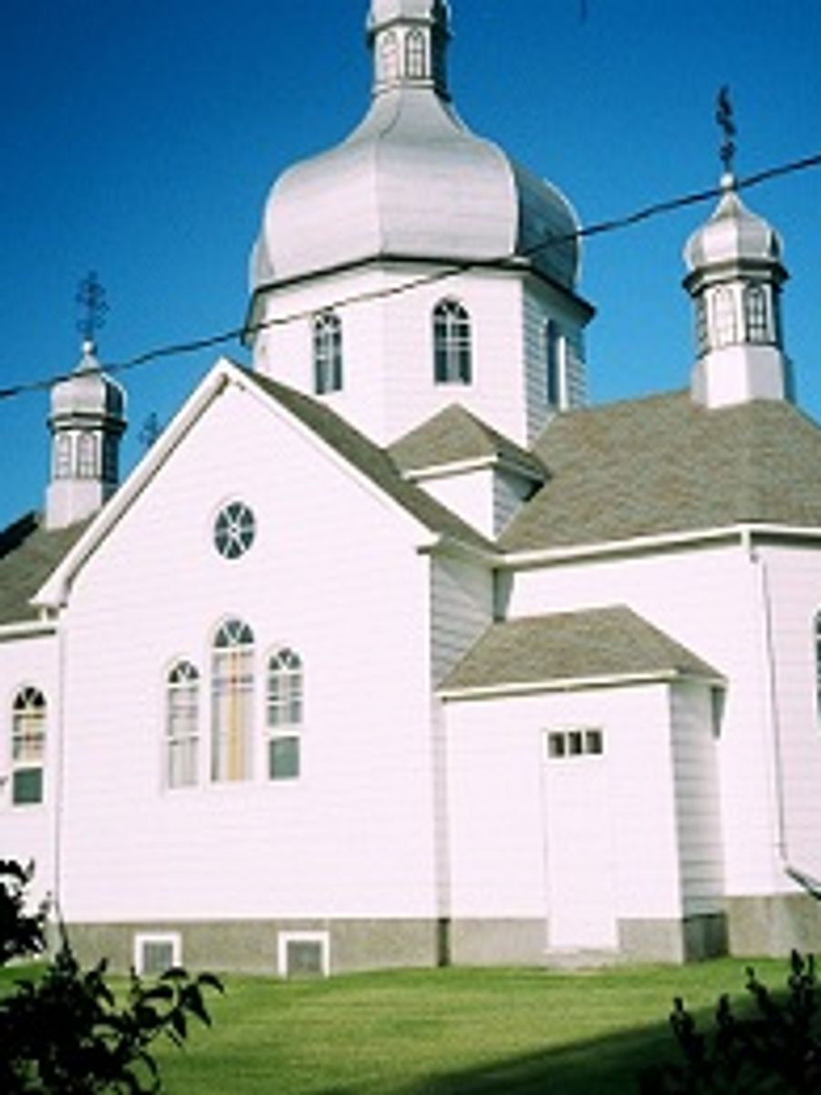 Saint_Volodymyr_Ukr_Orthodox_Church_Oakburn_MB